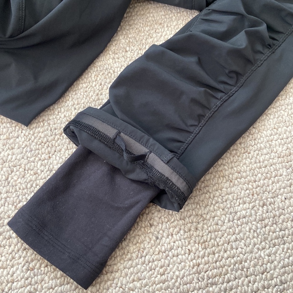 Lululemon Runderful pant - Picture 5 of 11